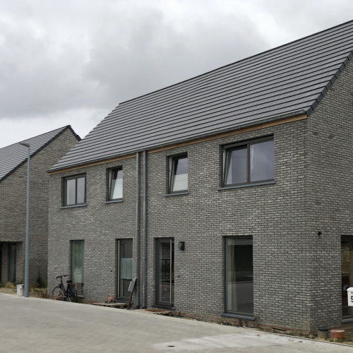 8 woningen en 12 stapelwoningen Robert De Manstraat Roeselare